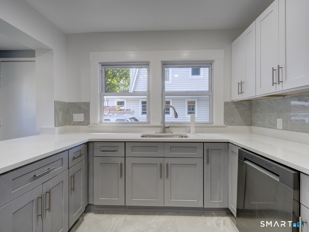 16 Shoreham Road New Haven CT 06512