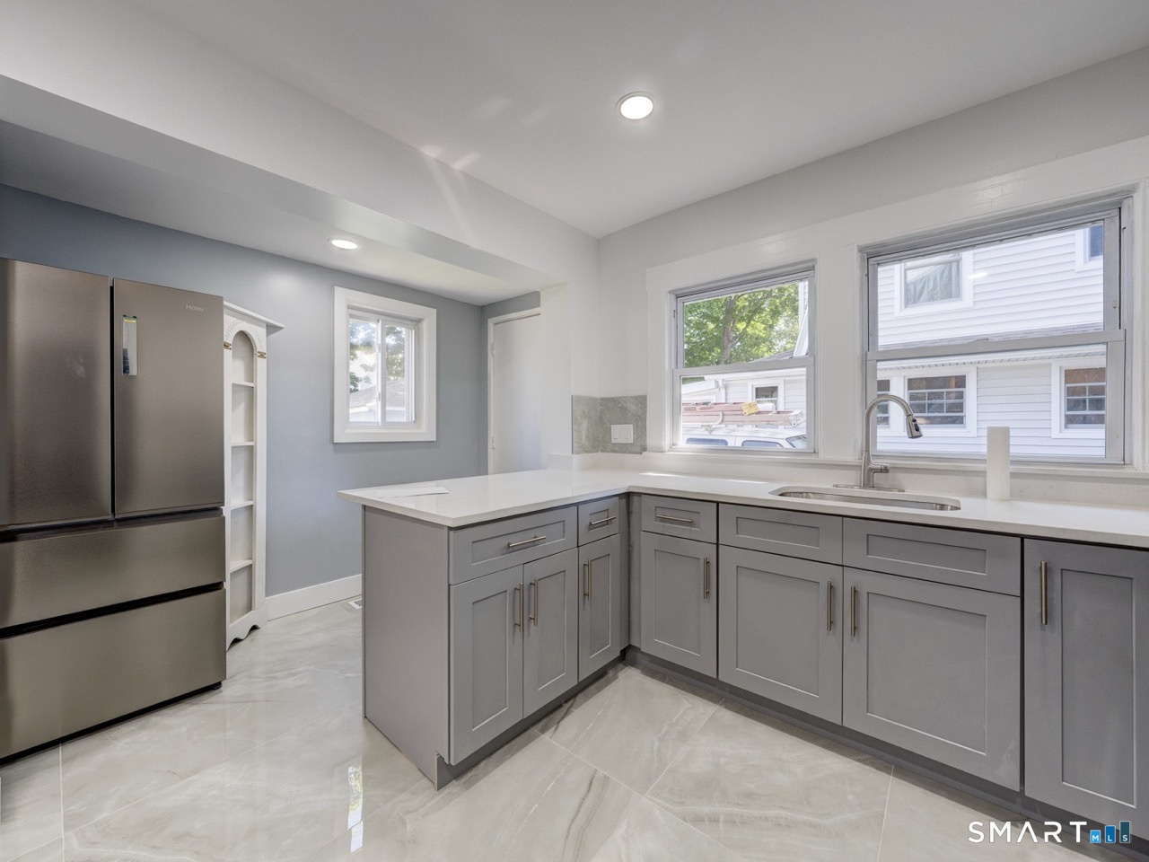 16 Shoreham Road New Haven CT 06512
