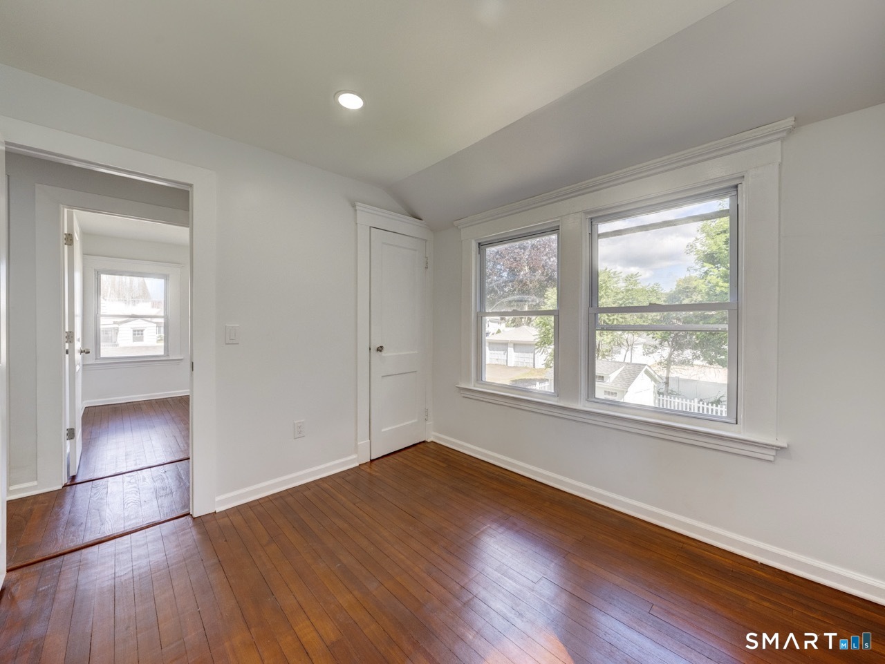16 Shoreham Road New Haven CT 06512