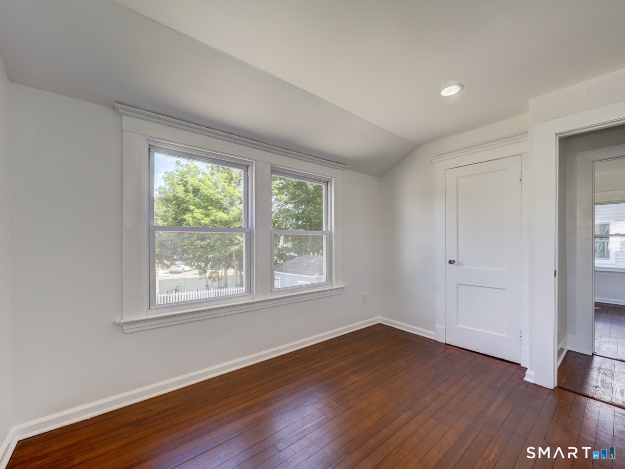 16 Shoreham Road New Haven CT 06512