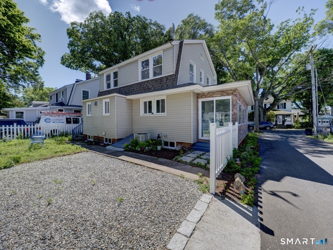 16 Shoreham Road New Haven CT 06512
