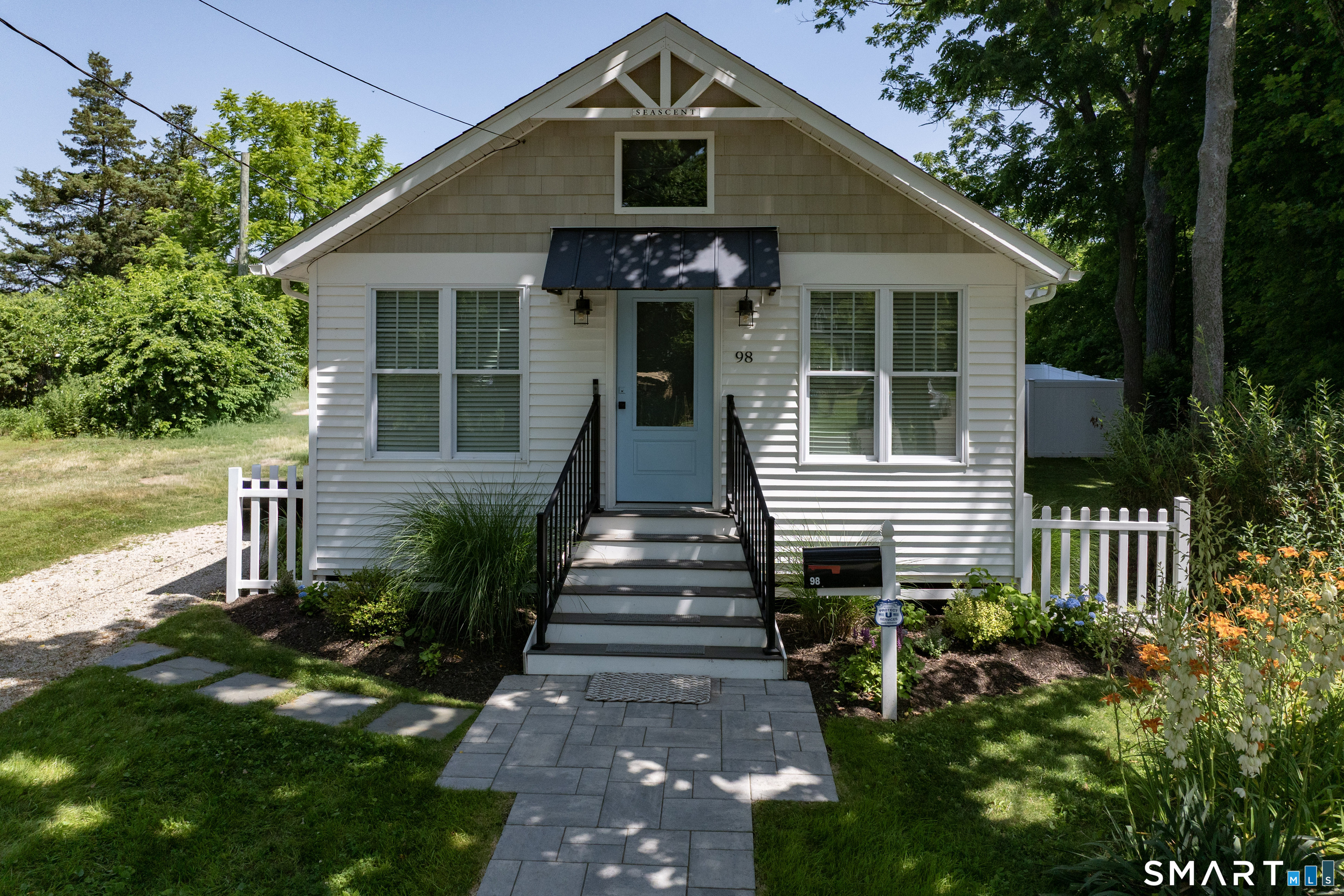 98 Union Street Guilford CT 06437