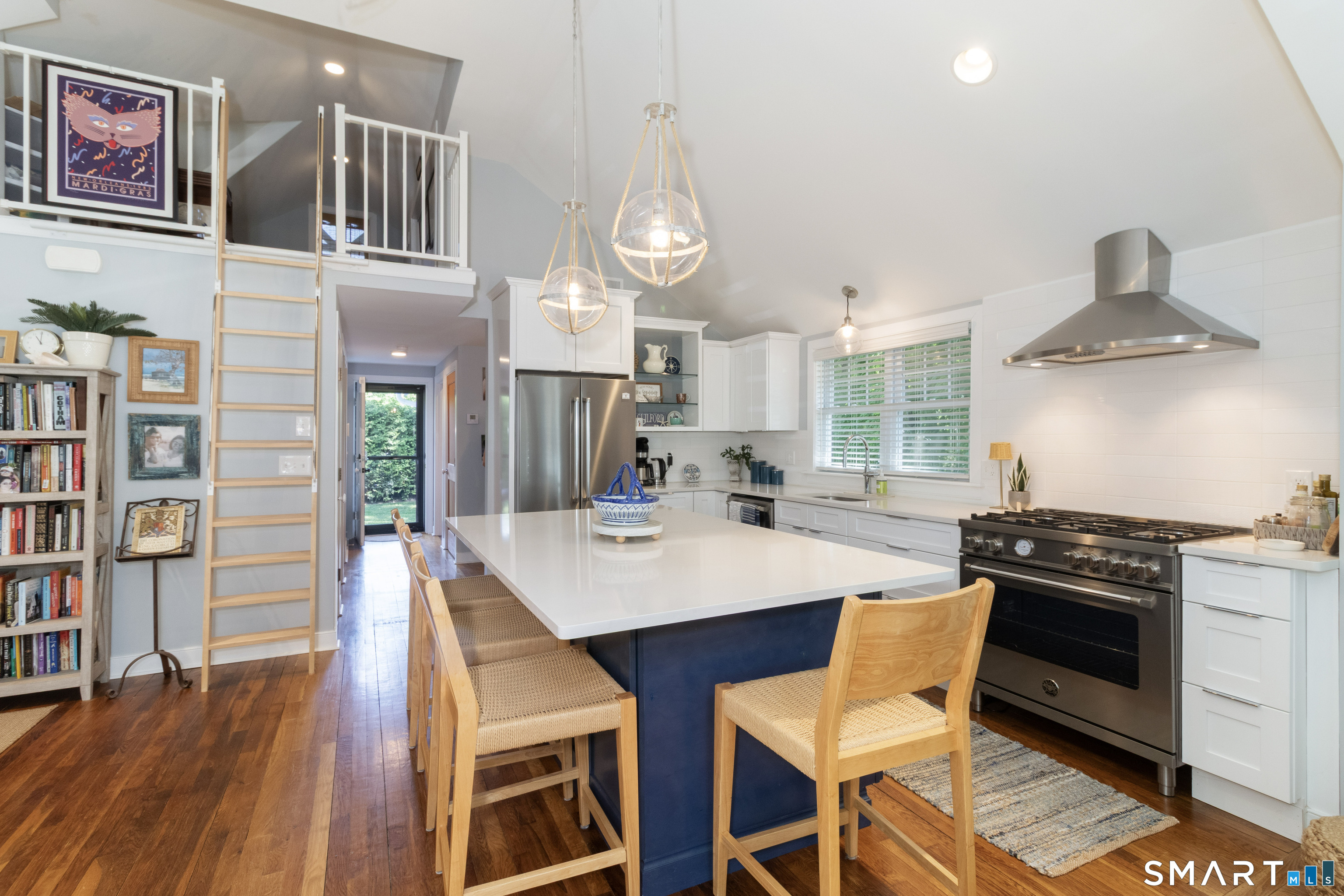 98 Union Street Guilford CT 06437