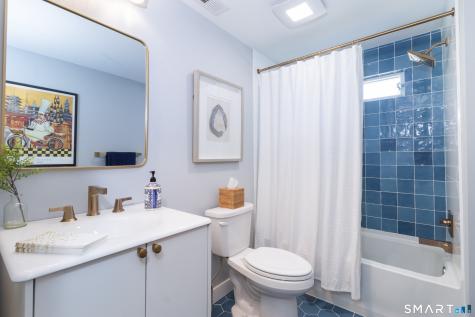 98 Union Street Guilford CT 06437