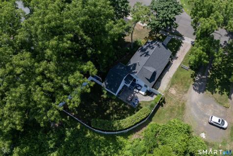 98 Union Street Guilford CT 06437