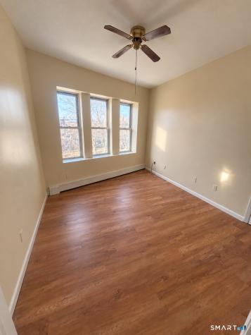 1804 Barnum Avenue Bridgeport CT 06610