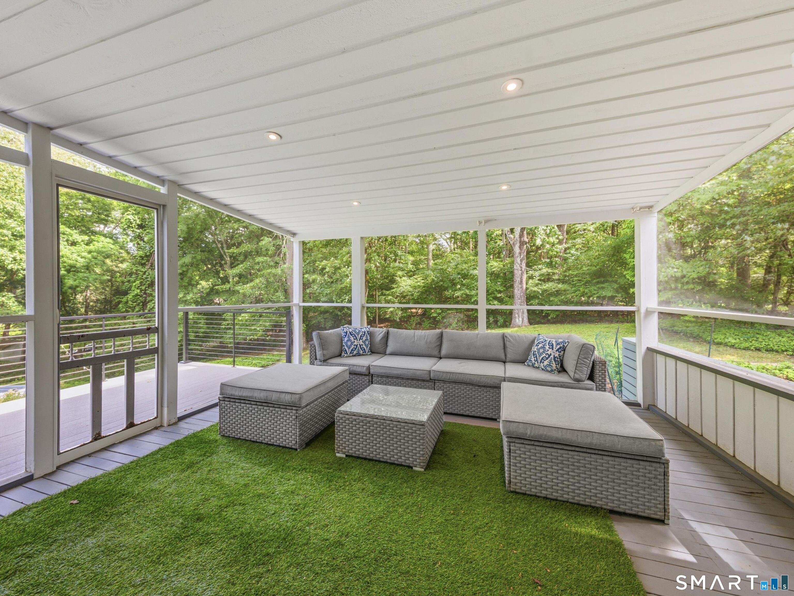 33 Little Fox Lane Westport CT 06880