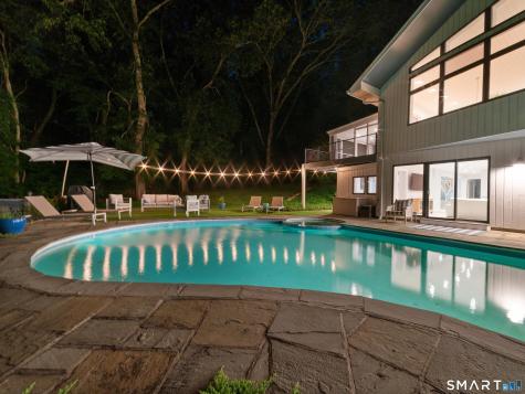 33 Little Fox Lane Westport CT 06880