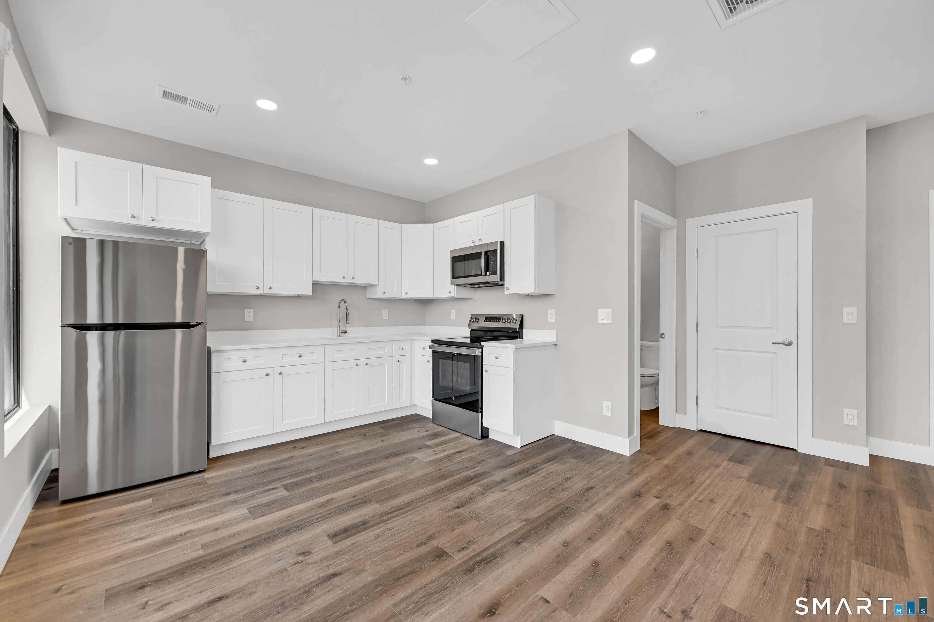 1 West Main Street Meriden CT 06451