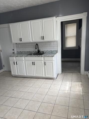 34 Lenox Street Hartford CT 06112