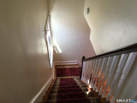 11 Fairlea Avenue Stratford CT 06614