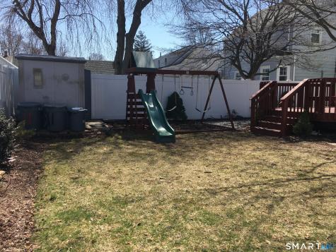 11 Fairlea Avenue Stratford CT 06614
