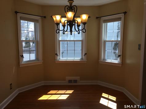 11 Fairlea Avenue Stratford CT 06614