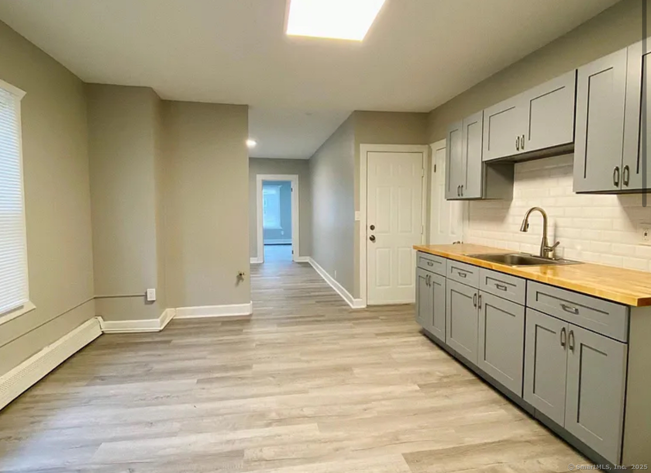 87 Caroline Street Bridgeport CT 06608