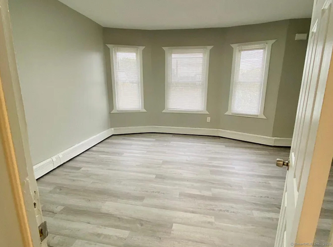 87 Caroline Street Bridgeport CT 06608