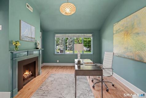 222 Sunnieholme Drive Fairfield CT 06824