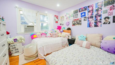 523 Treat Lane Orange CT 06477