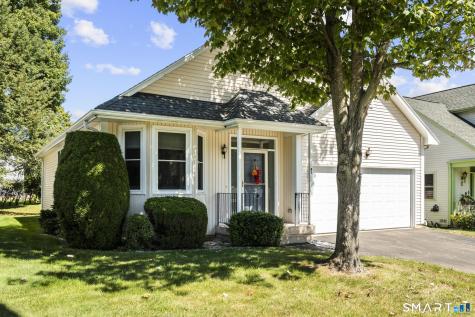 43 Pepper Bush Lane Newington CT 06111