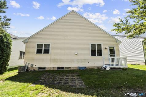 43 Pepper Bush Lane Newington CT 06111