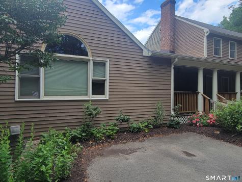 11 Gopher Road Newtown CT 06470