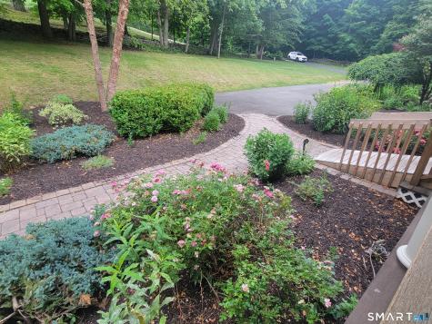 11 Gopher Road Newtown CT 06470