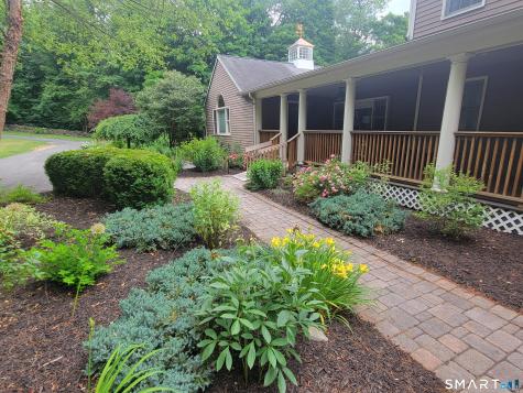 11 Gopher Road Newtown CT 06470