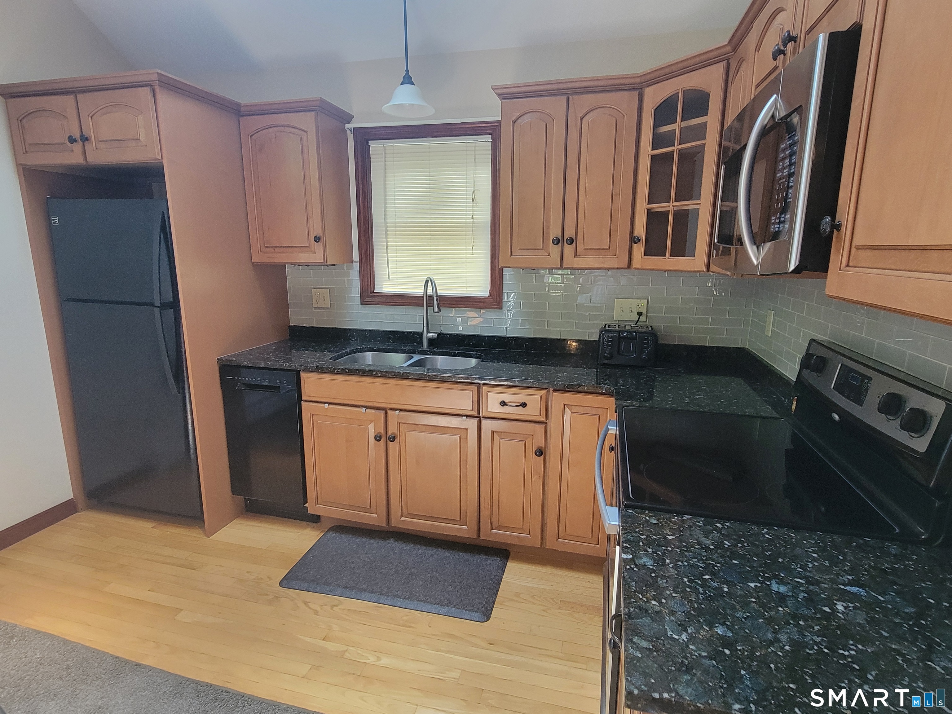 11 Gopher Road Newtown CT 06470