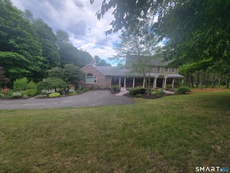 11 Gopher Road Newtown CT 06470