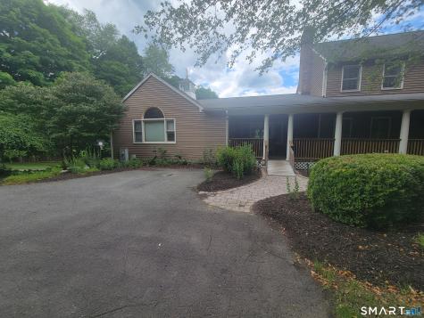 11 Gopher Road Newtown CT 06470