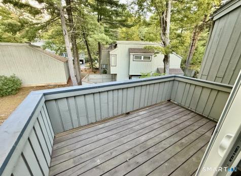 11 Byrne Court Farmington CT 06032