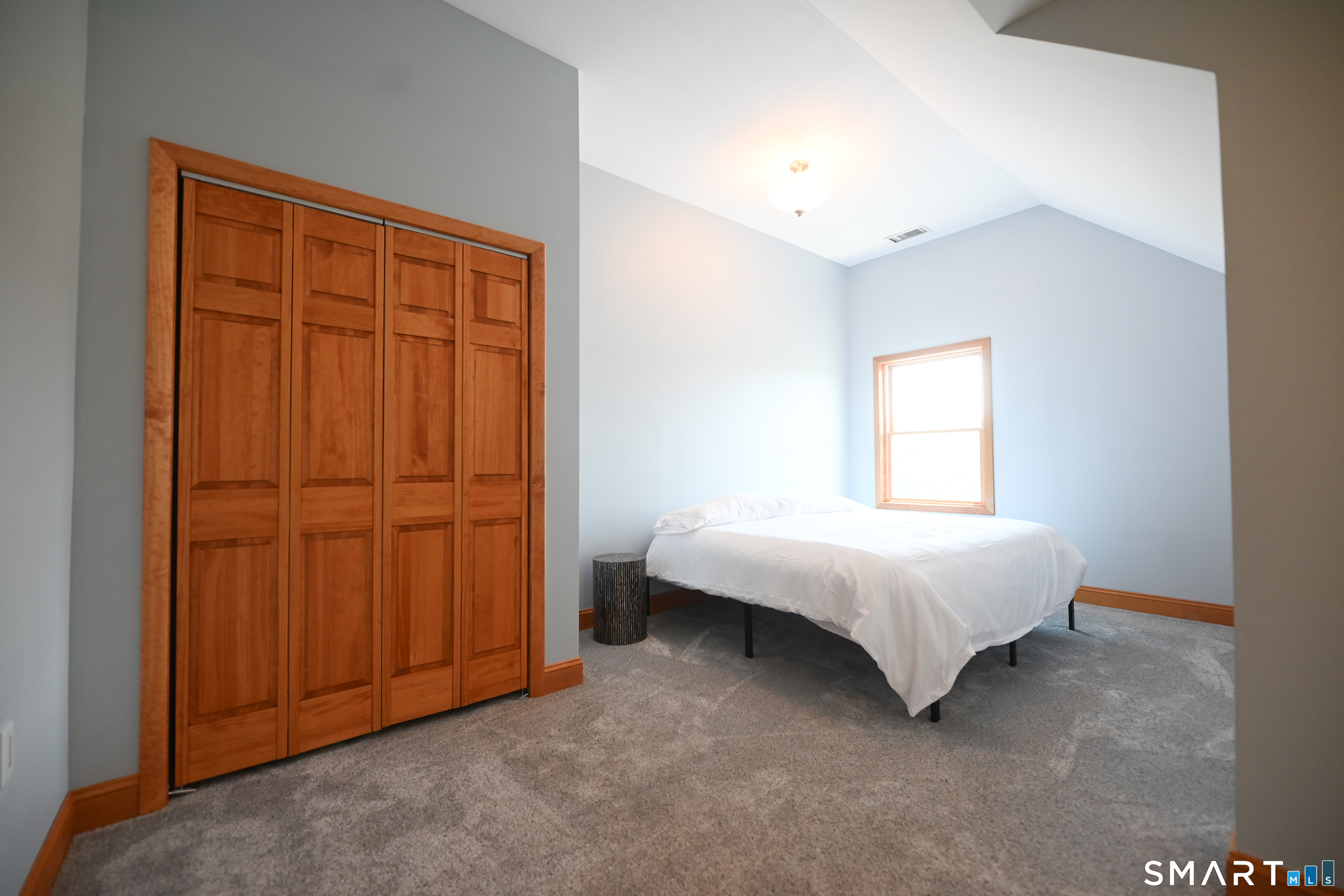 19 Longview Drive North Haven CT 06473