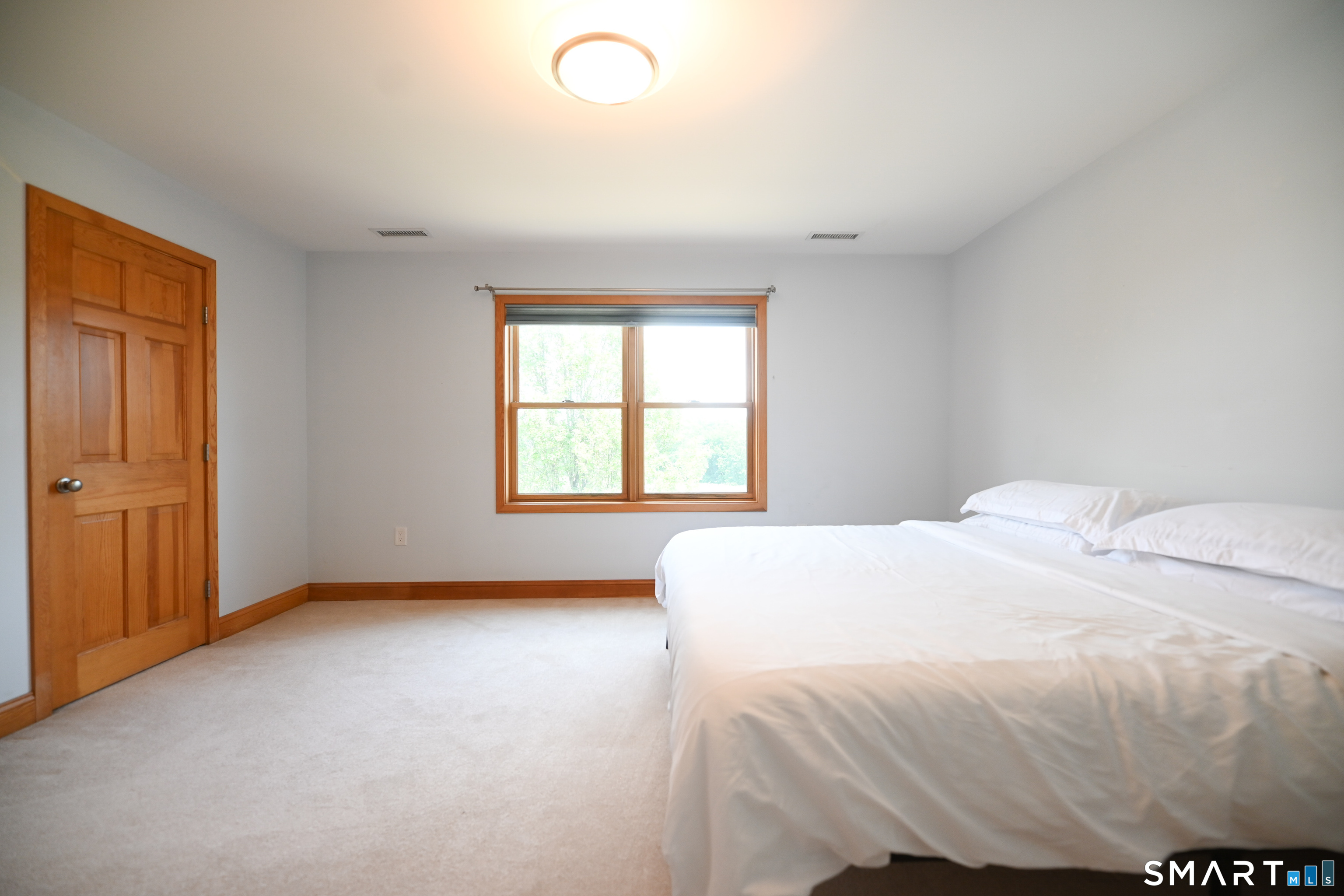 19 Longview Drive North Haven CT 06473