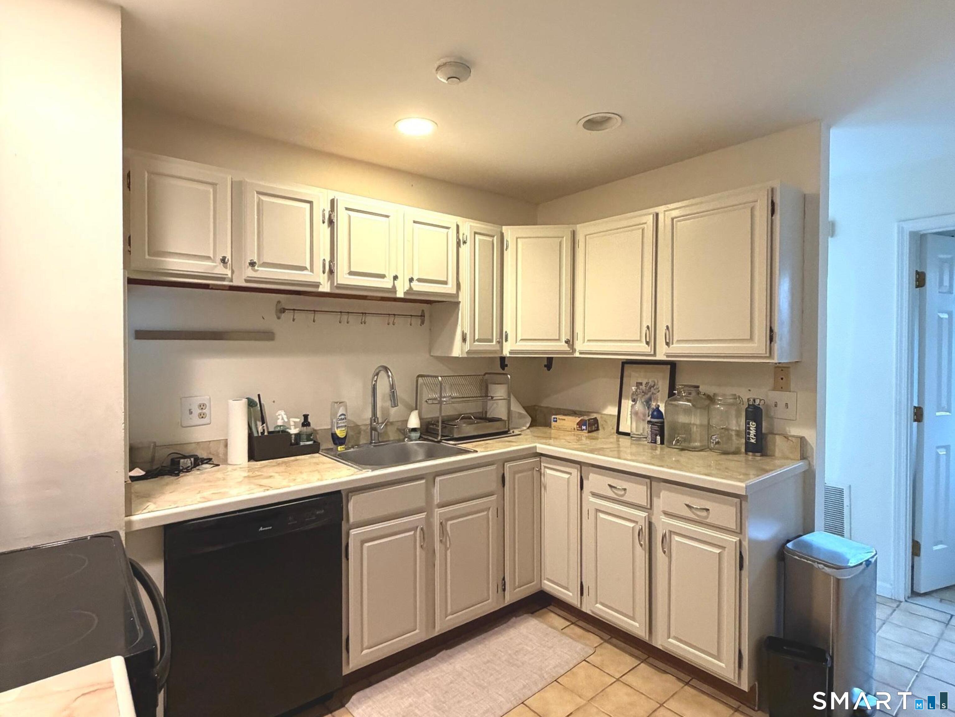 6 Ledgewood Drive Brookfield CT 06804
