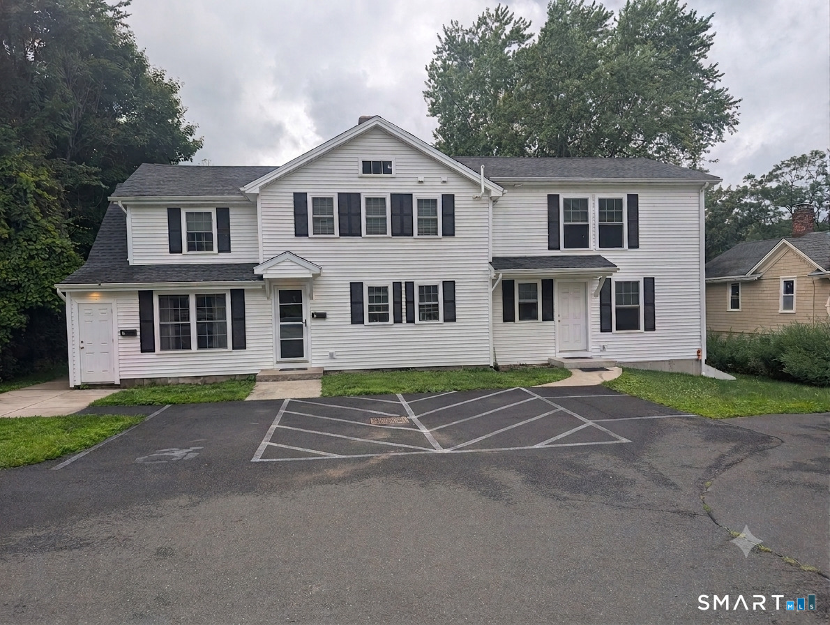 9 Center Street Canton CT 06019