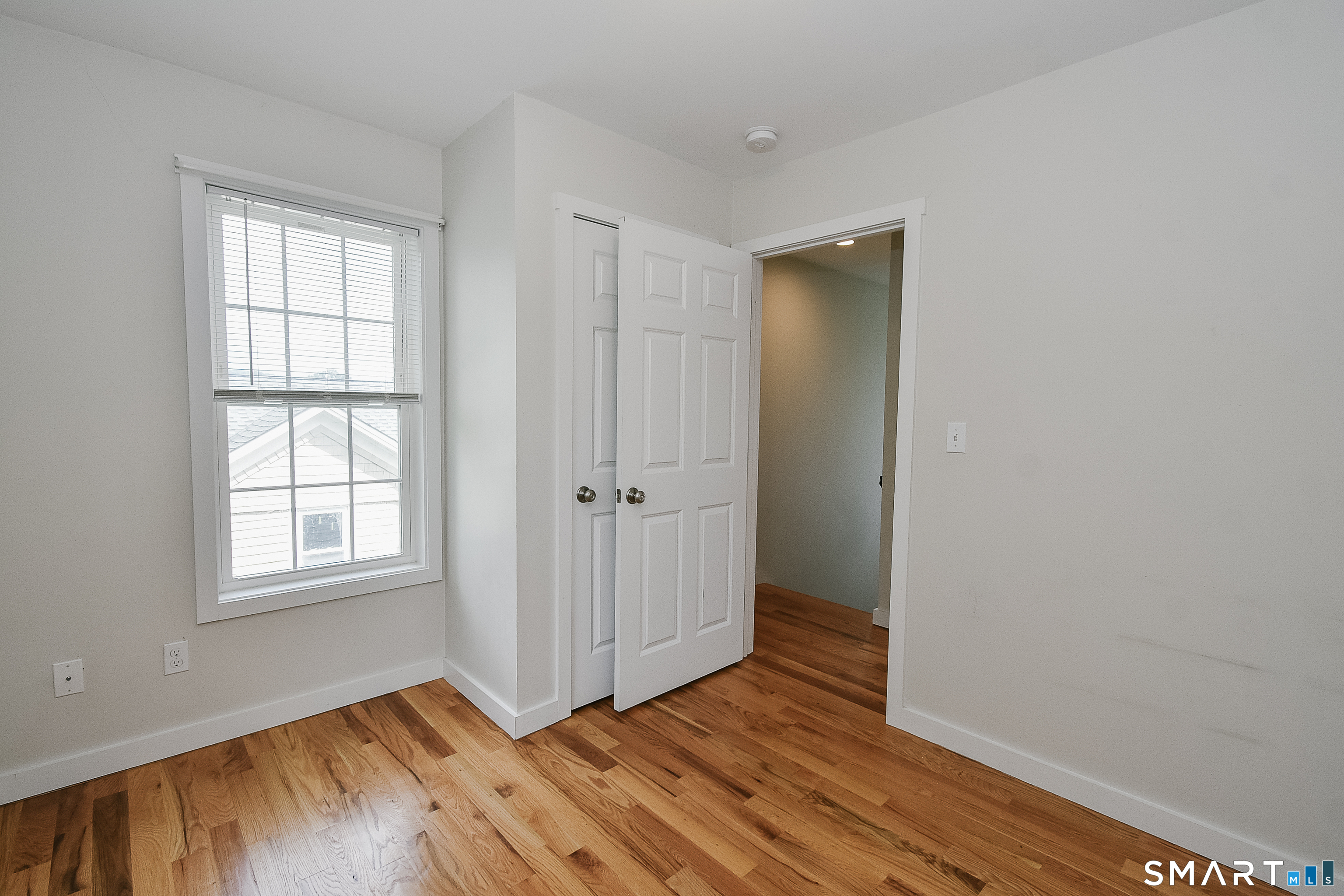 9 Center Street Canton CT 06019