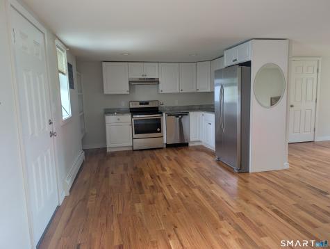 9 Center Street Canton CT 06019