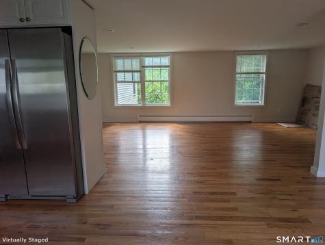 9 Center Street Canton CT 06019