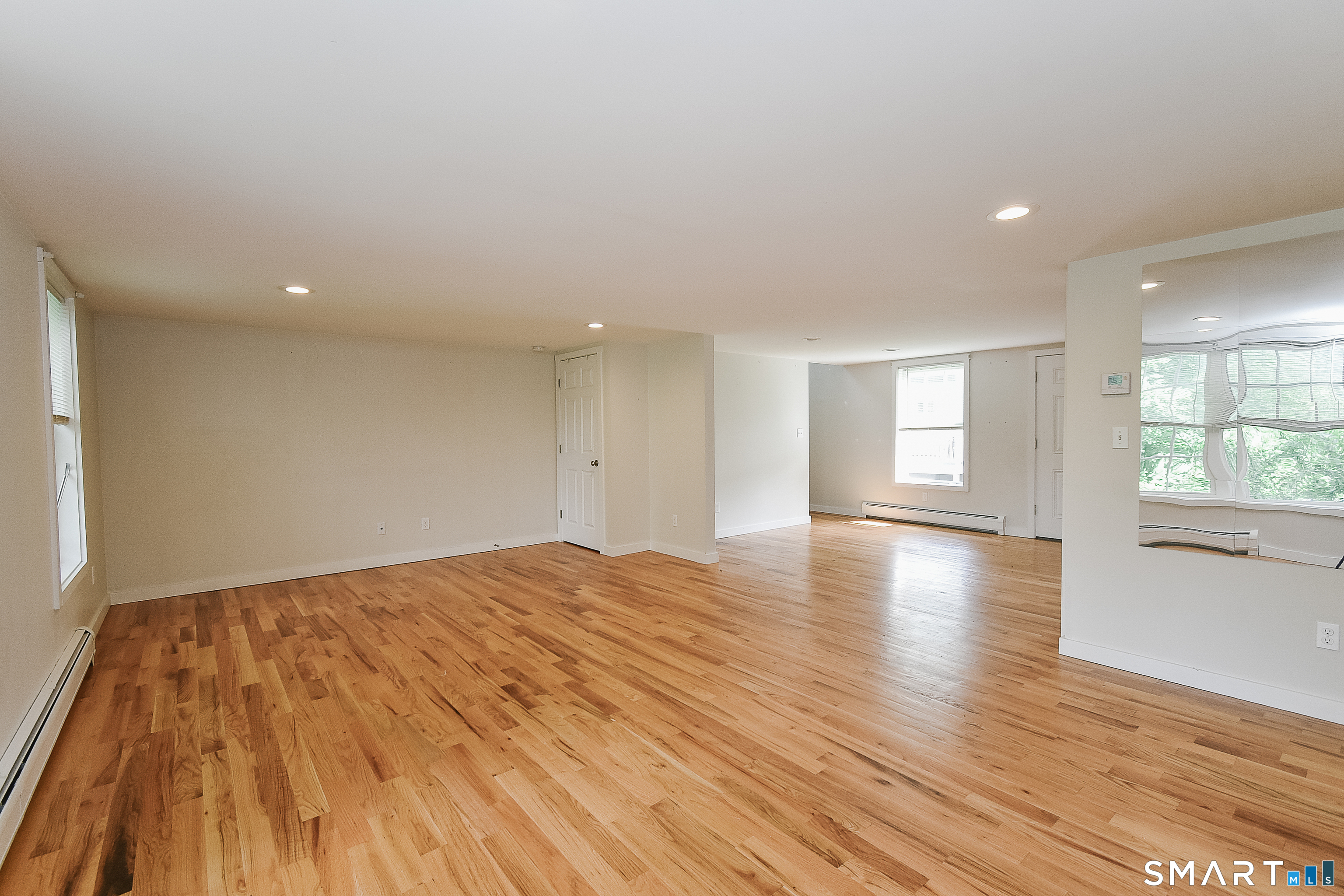 9 Center Street Canton CT 06019