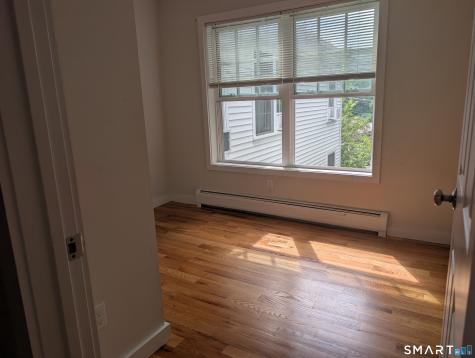 9 Center Street Canton CT 06019
