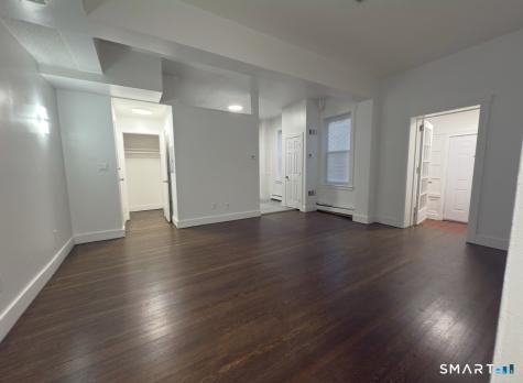 156 Garfield Avenue New London CT 06320