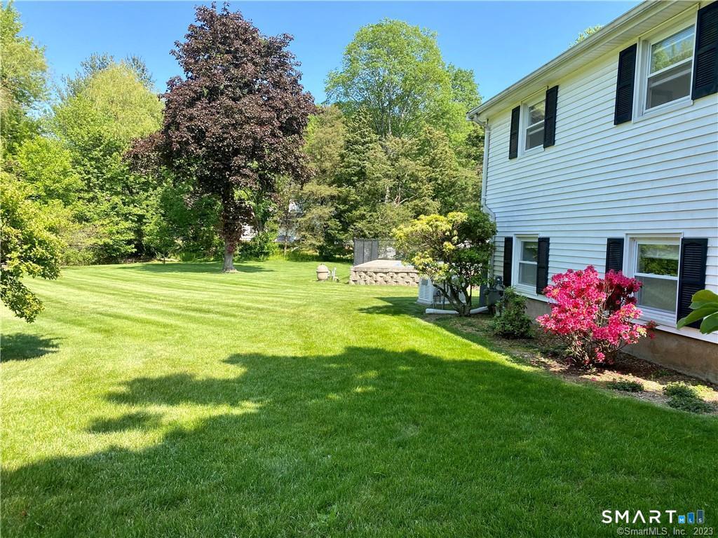 14 Stonegate Drive Branford CT 06405