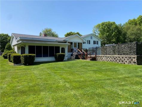 14 Stonegate Drive Branford CT 06405