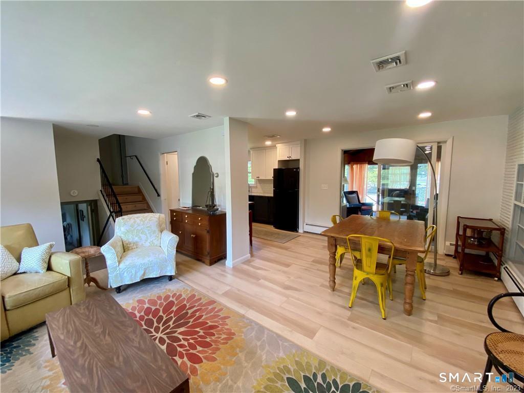 14 Stonegate Drive Branford CT 06405