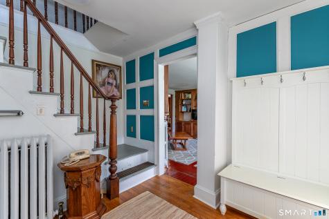 25 Meadow Street Litchfield CT 06759