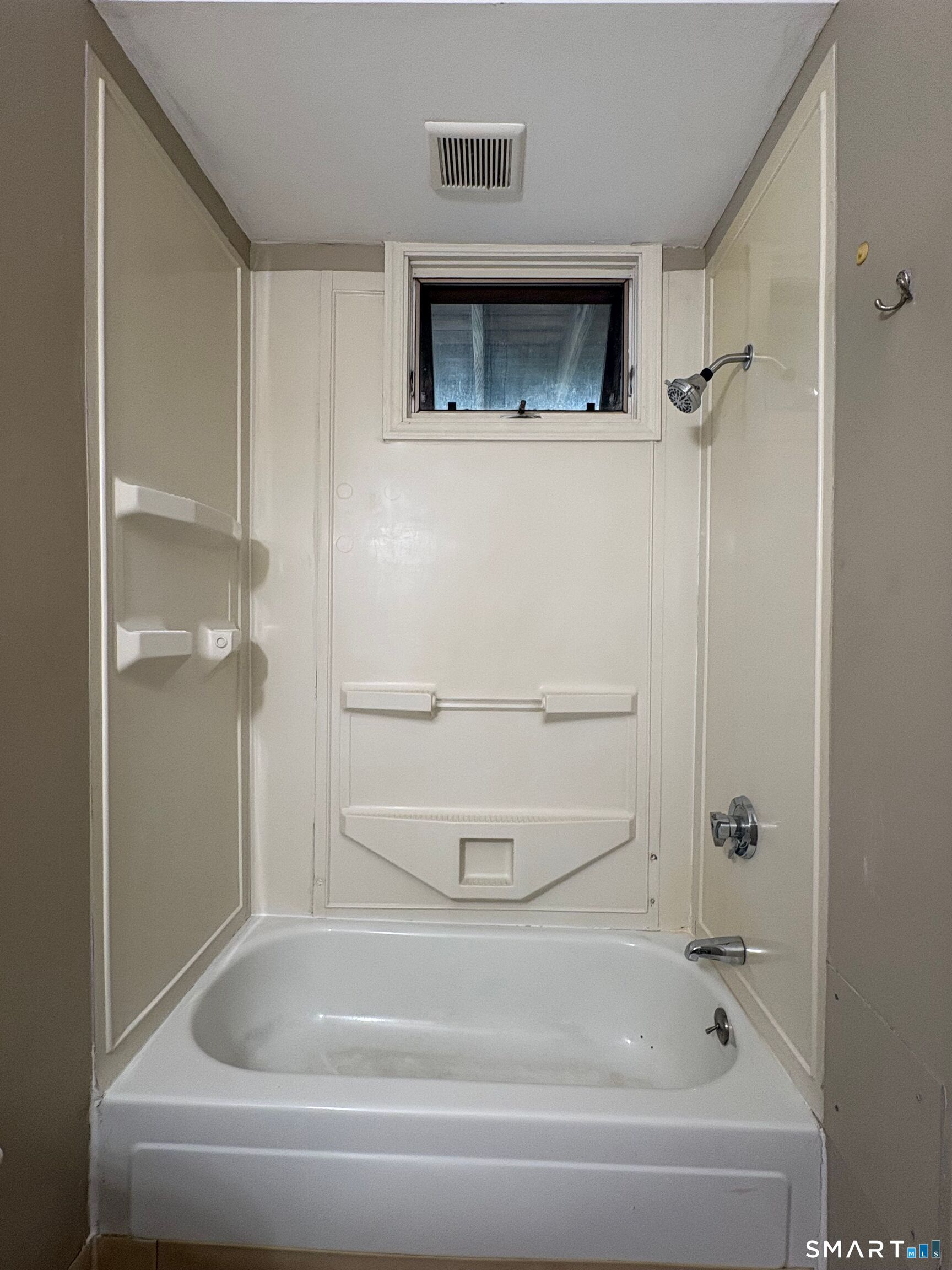 58 Lake Street Middletown CT 06457