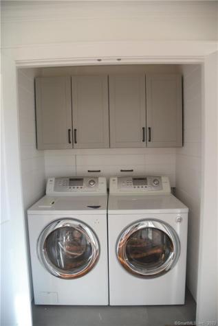 32 Deer Hill Road Redding CT 06896