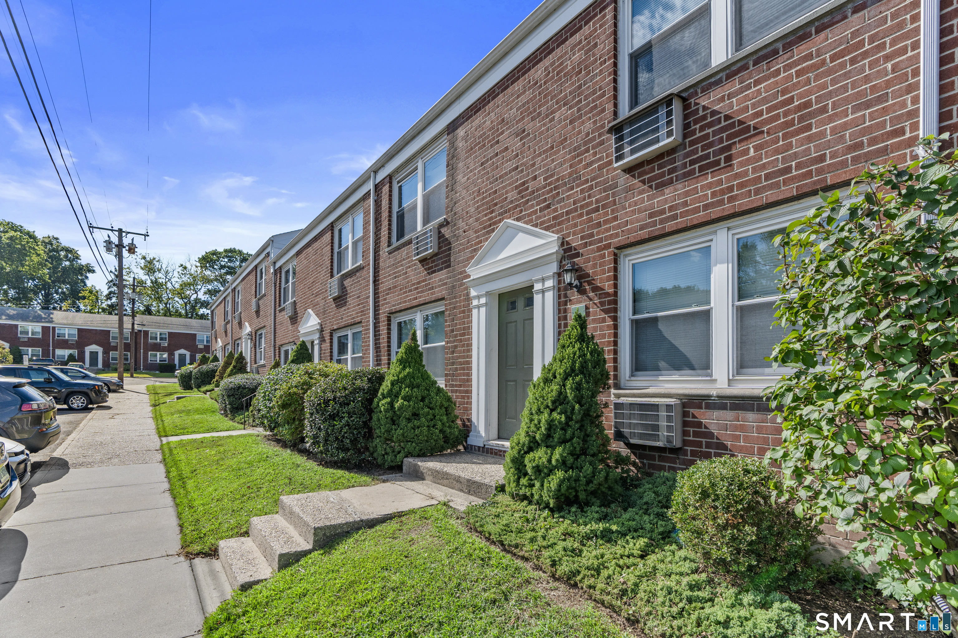 13 Hamilton Court Stamford CT 06902