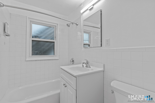 13 Hamilton Court Stamford CT 06902