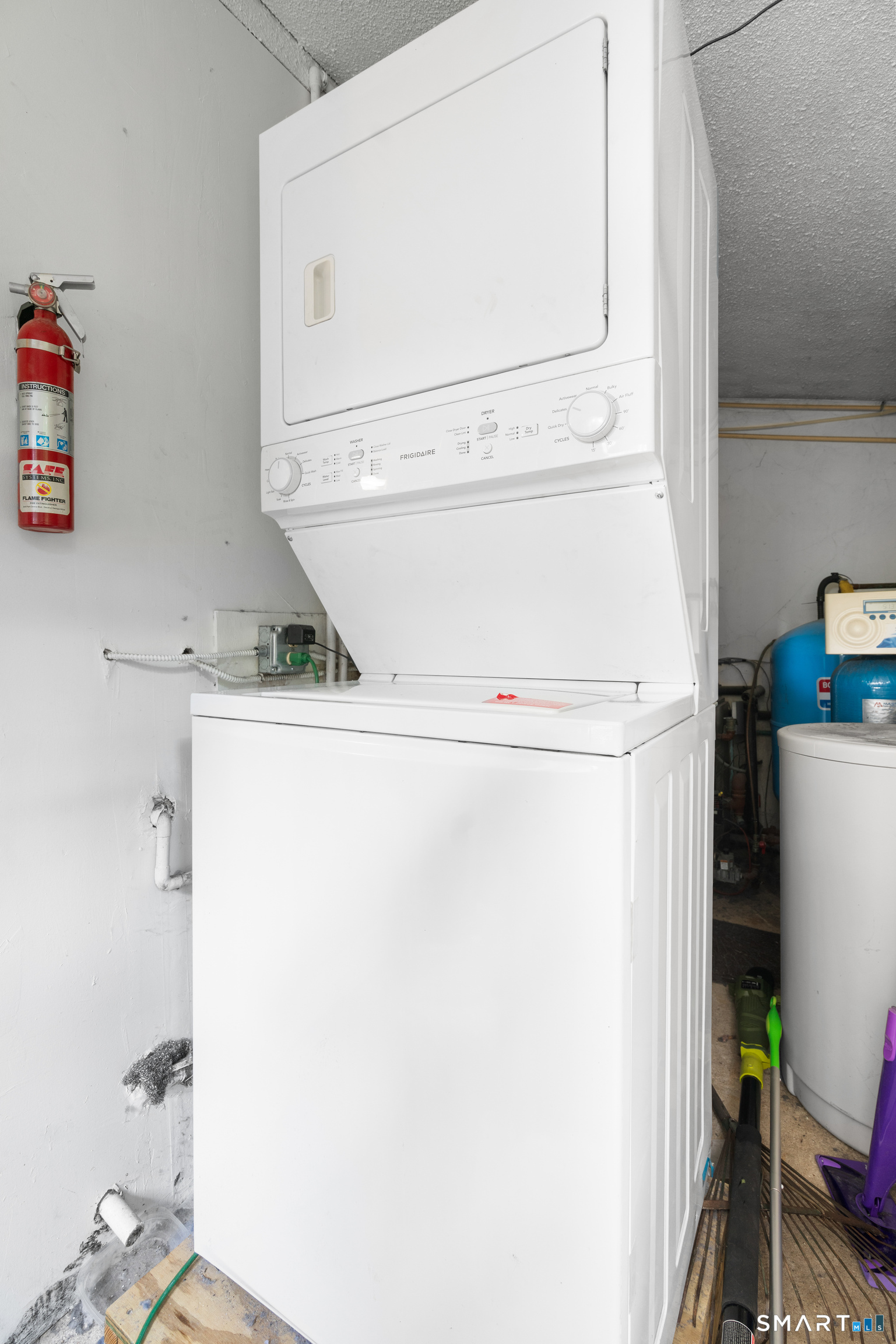 316 Shore Drive Coventry CT 06238