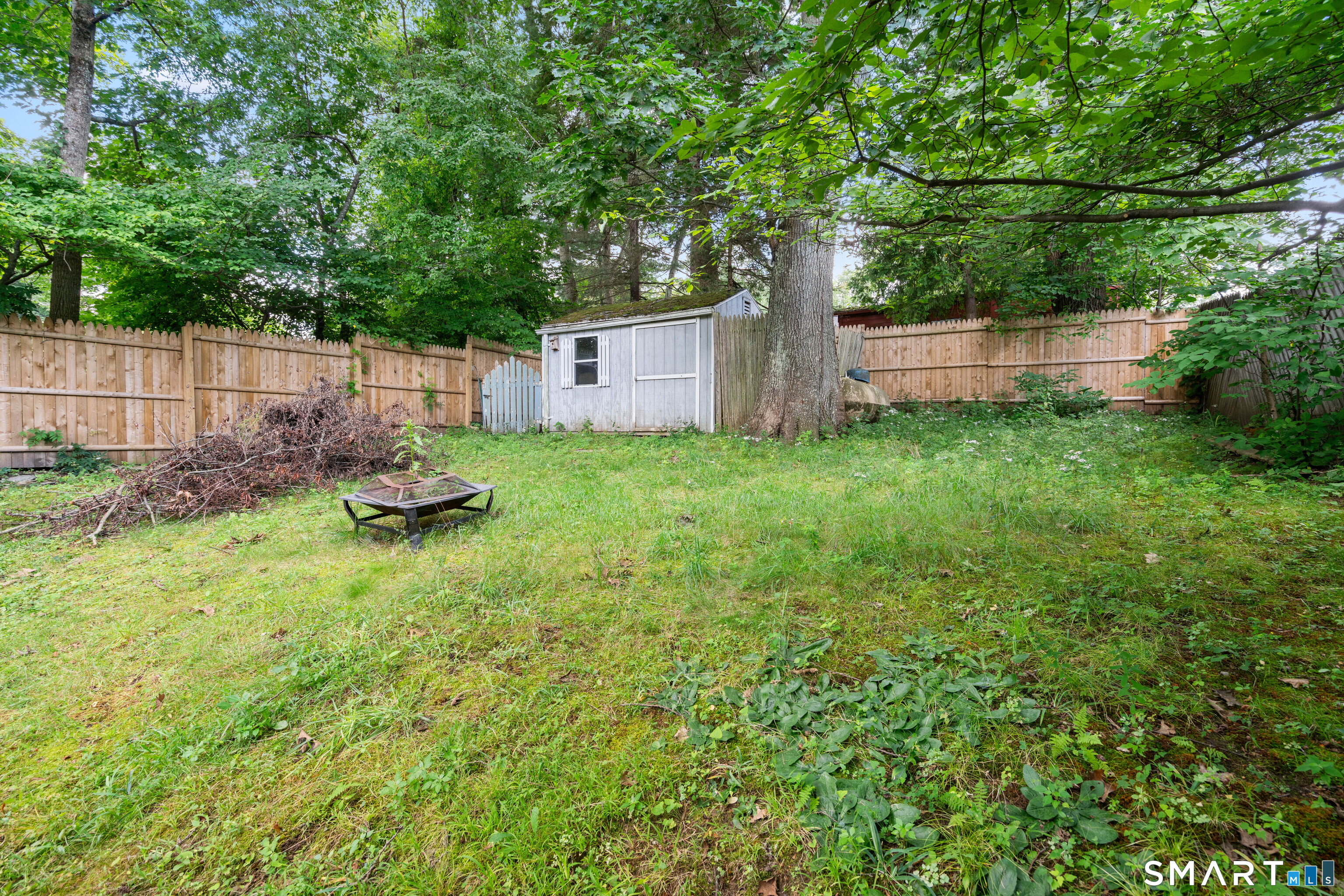 316 Shore Drive Coventry CT 06238